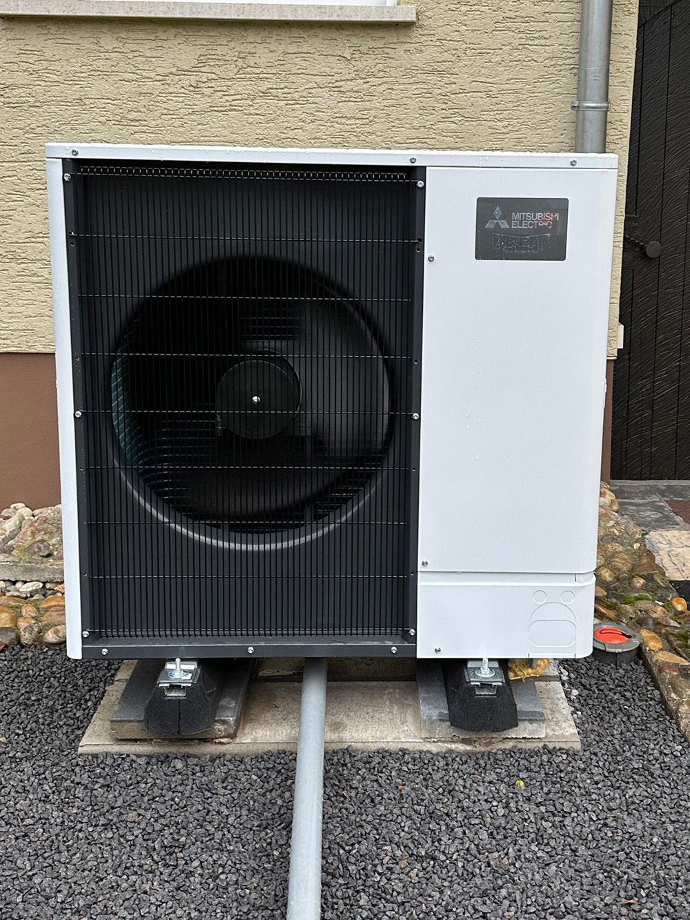 Energetische Sanierung im Rahmen des Sanierungsfahrplans – Installation neuer Heiztechnik